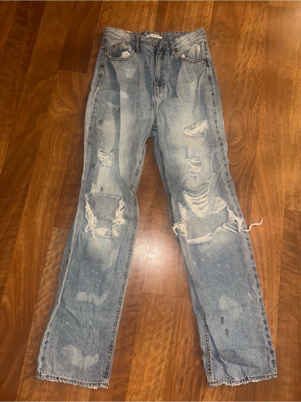 PacSun Light Blue Distressed 90s Boyfriend Jeans
